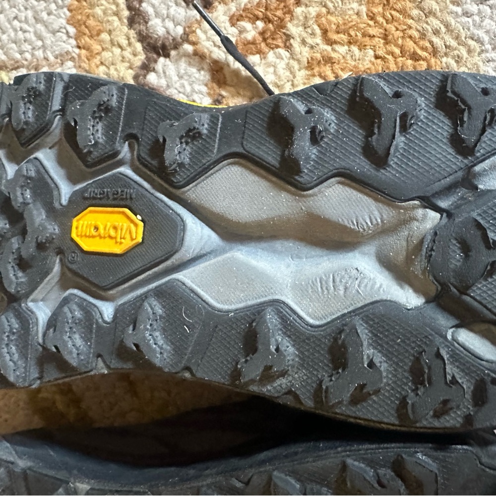 Hoka NEW Women's 8.0 Speedgoat
5 GTX Gore-Tex Trail Running Shoes - Picture 8 of 8